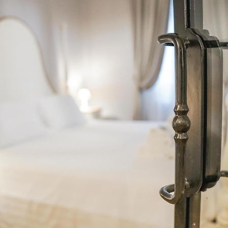 Art Apartment Black & White Suite Φλωρεντία Εξωτερικό φωτογραφία