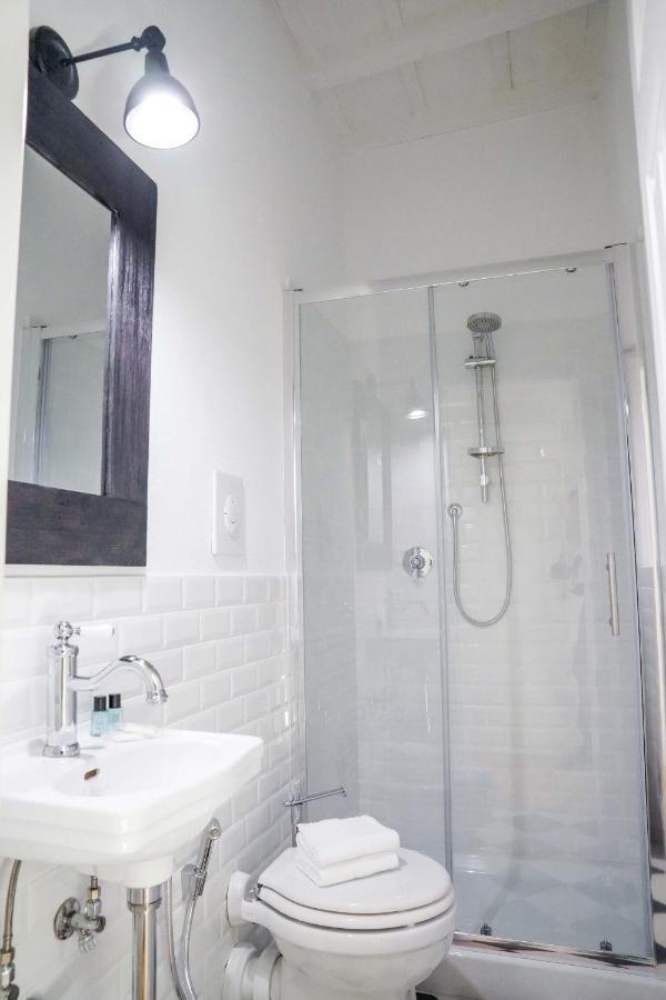 Art Apartment Black & White Suite Φλωρεντία Εξωτερικό φωτογραφία