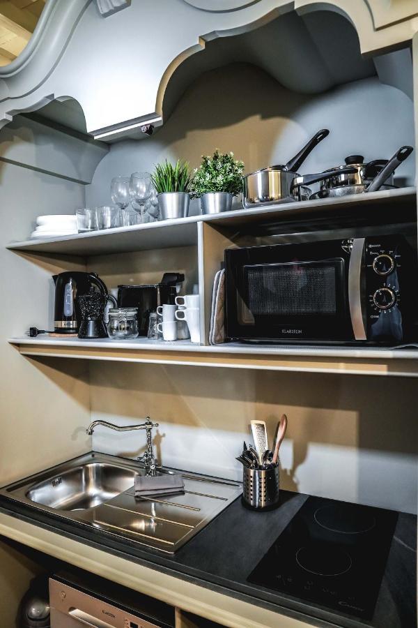 Art Apartment Black & White Suite Φλωρεντία Εξωτερικό φωτογραφία