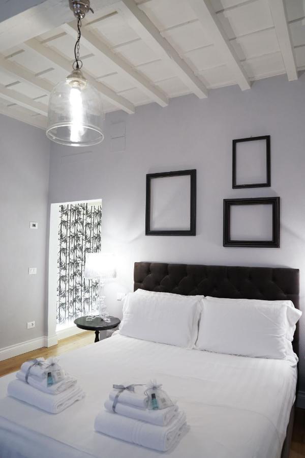 Art Apartment Black & White Suite Φλωρεντία Εξωτερικό φωτογραφία