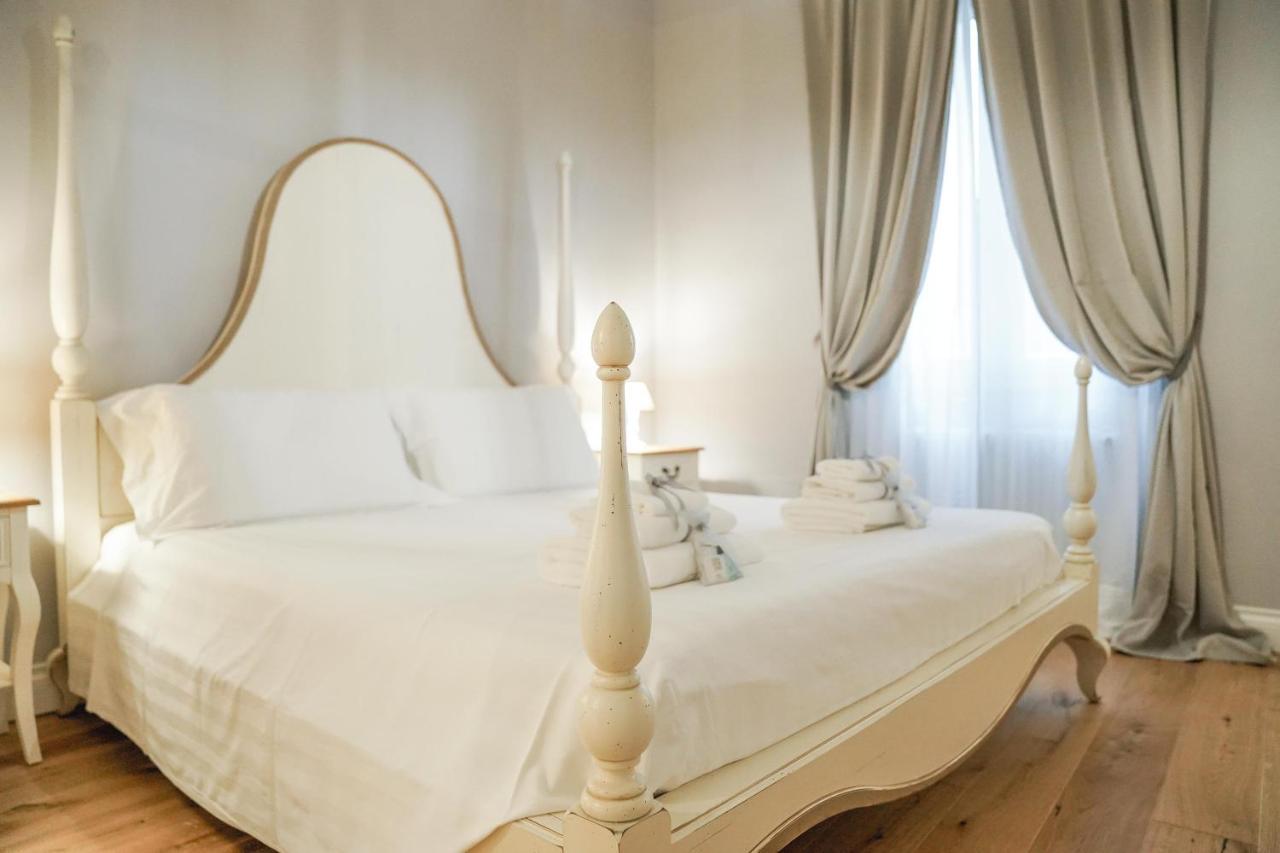 Art Apartment Black & White Suite Φλωρεντία Εξωτερικό φωτογραφία
