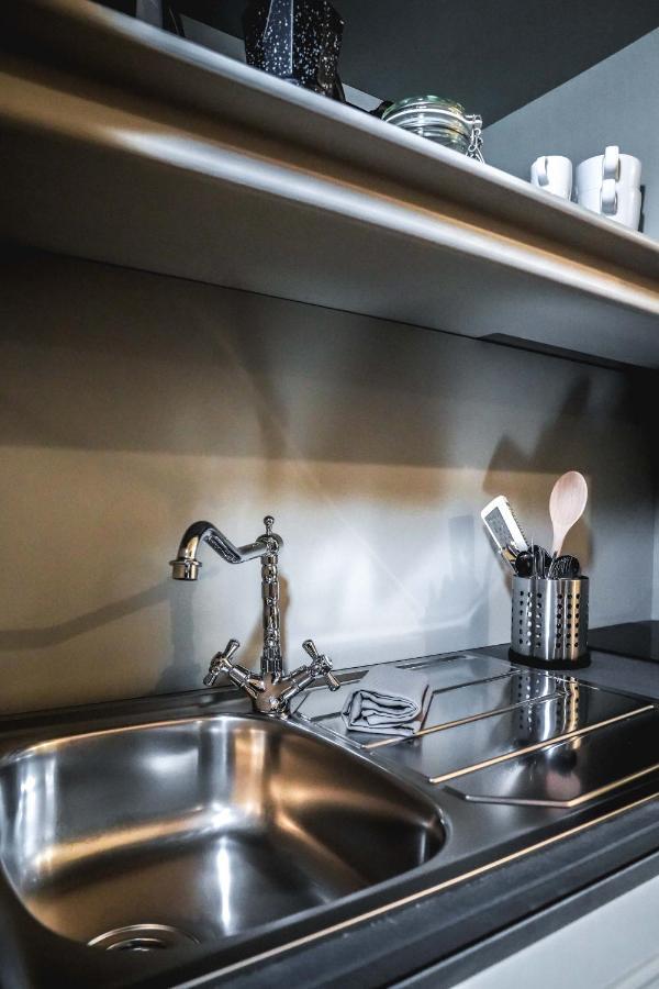 Art Apartment Black & White Suite Φλωρεντία Εξωτερικό φωτογραφία