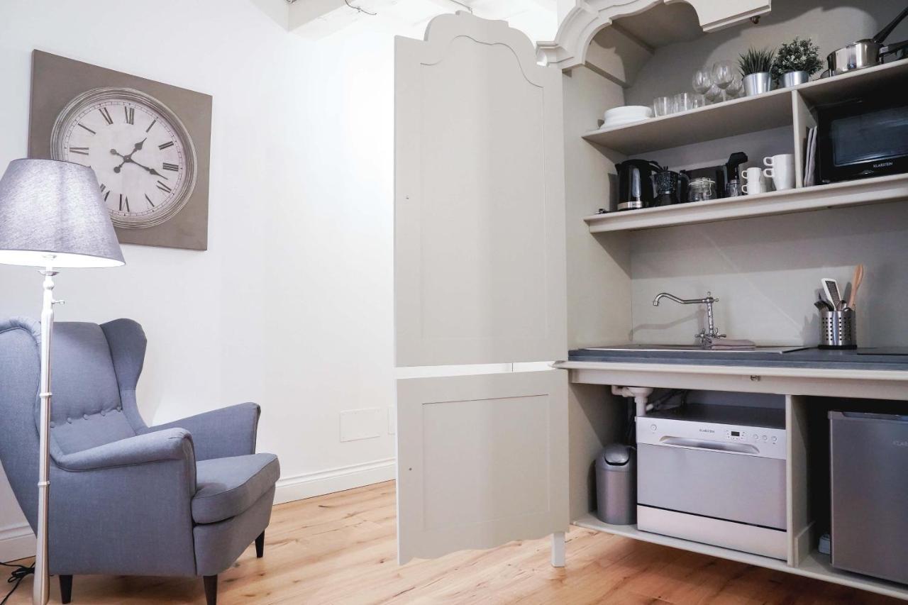 Art Apartment Black & White Suite Φλωρεντία Εξωτερικό φωτογραφία
