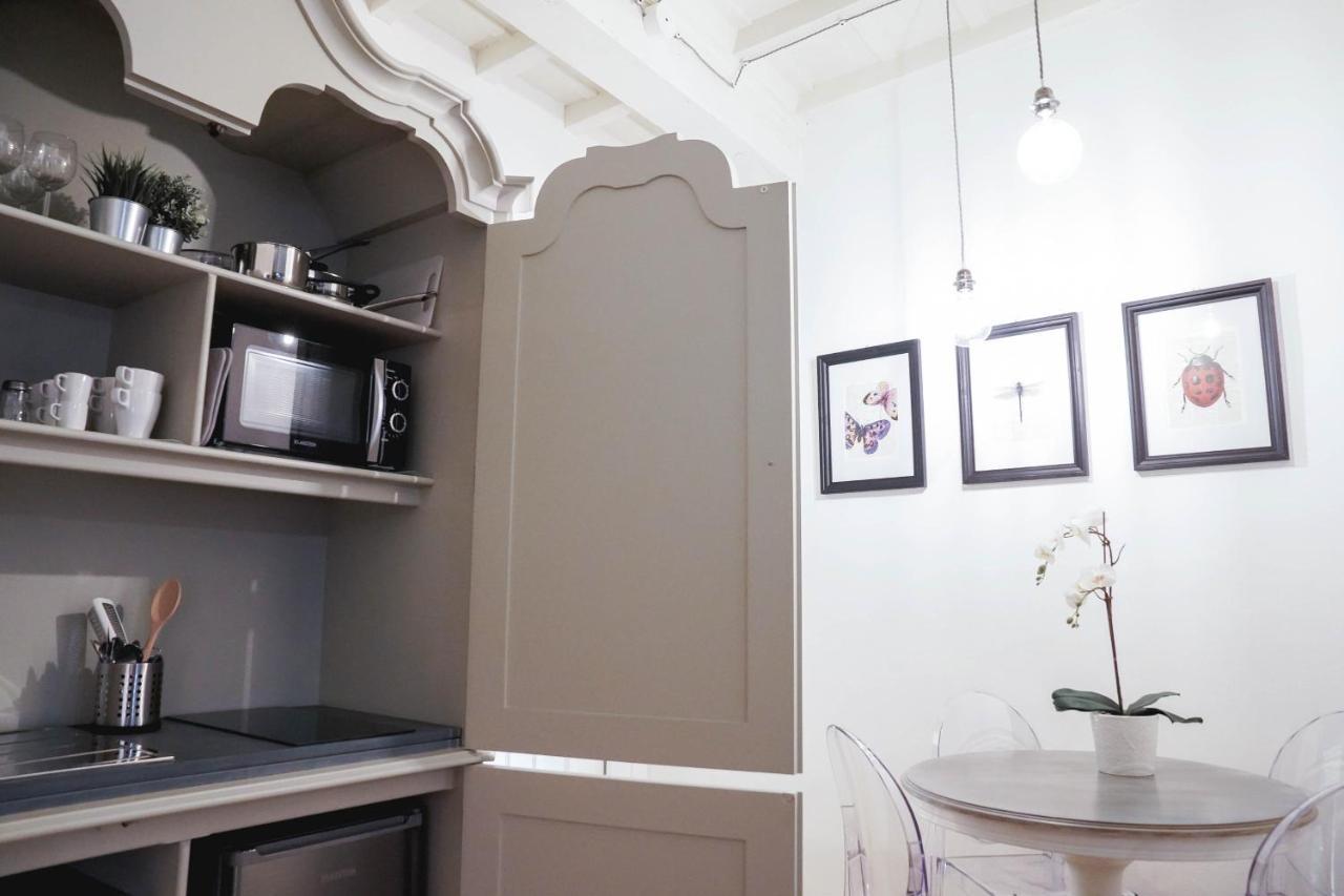 Art Apartment Black & White Suite Φλωρεντία Εξωτερικό φωτογραφία