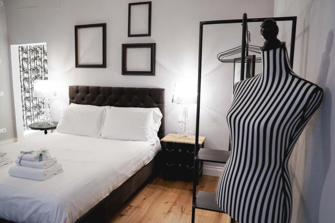 Art Apartment Black & White Suite Φλωρεντία Εξωτερικό φωτογραφία