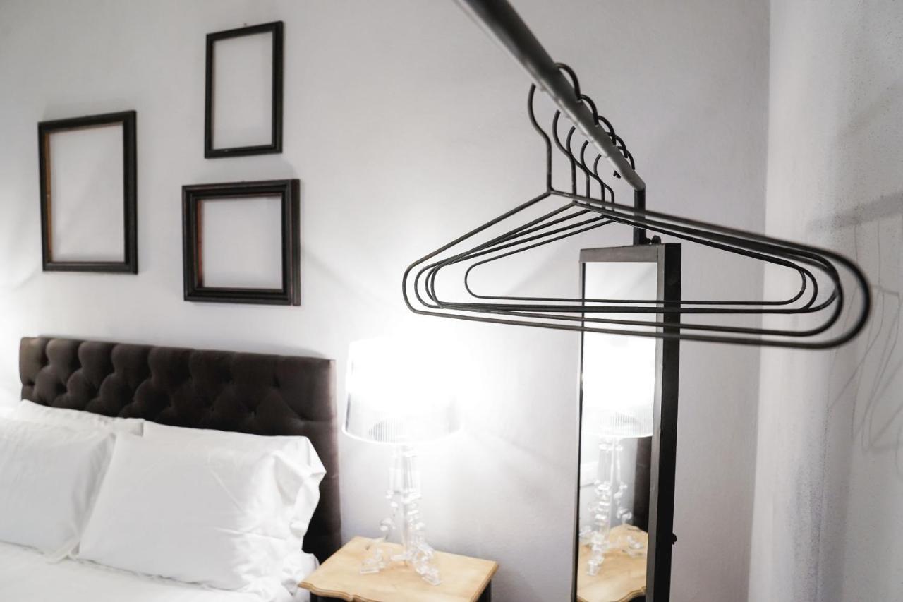 Art Apartment Black & White Suite Φλωρεντία Εξωτερικό φωτογραφία