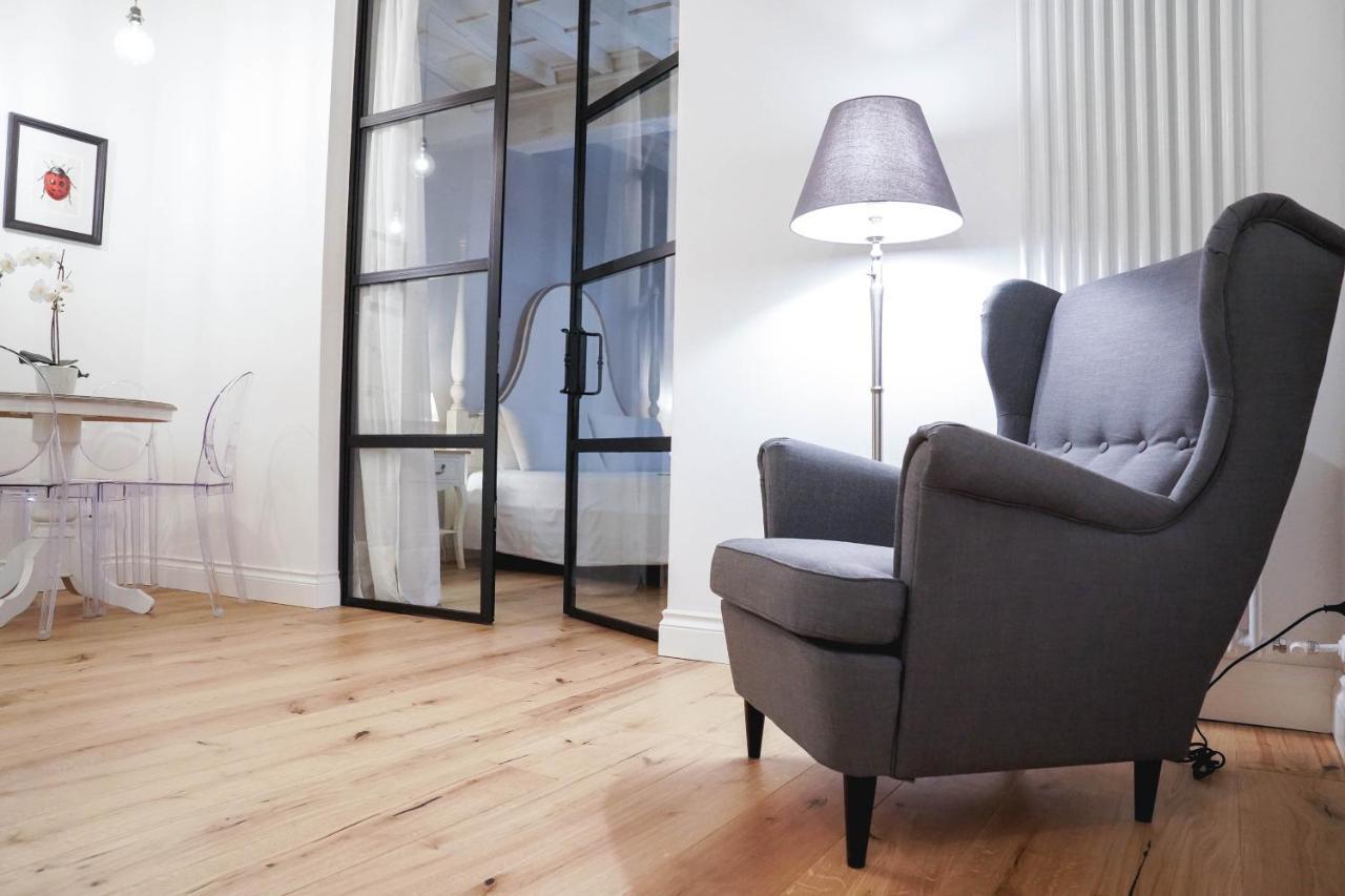 Art Apartment Black & White Suite Φλωρεντία Εξωτερικό φωτογραφία