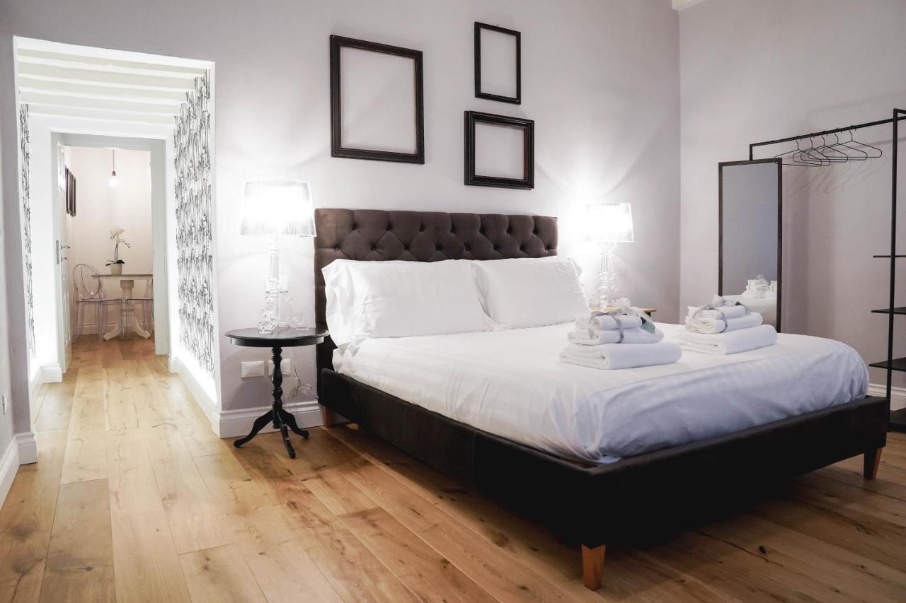 Art Apartment Black & White Suite Φλωρεντία Εξωτερικό φωτογραφία